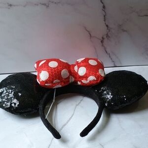 Disney Mickey & Friends Black Sequin Minnie Mouse Ears with Red Bow Head Band